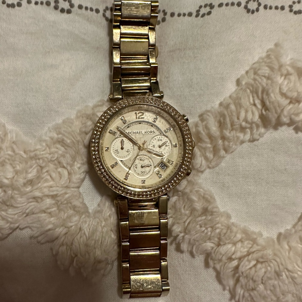 Michael kors gold watch